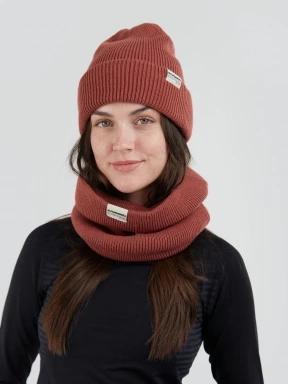 Fundango Tara Beanie in red 3